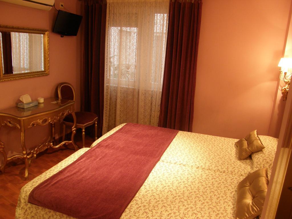 Hostal Goya Suites Salamanca Room photo